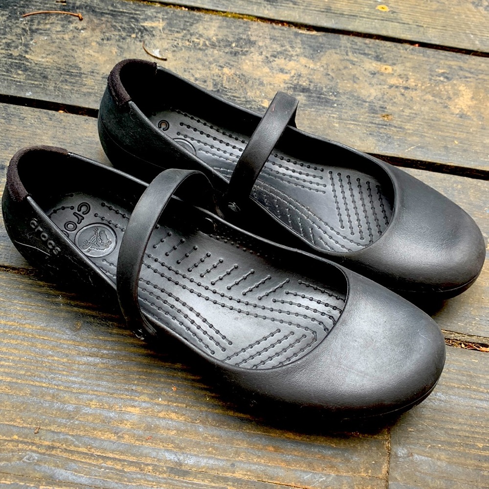 Slip Resistant Crocs Work Shoe Mary Jane Size 9